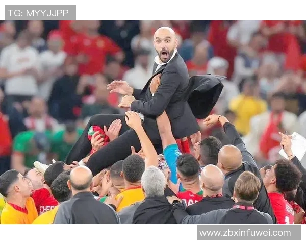 探访足球明星背后的故事与生活揭秘之旅 探访足球明星背后的故事与生活揭秘之旅